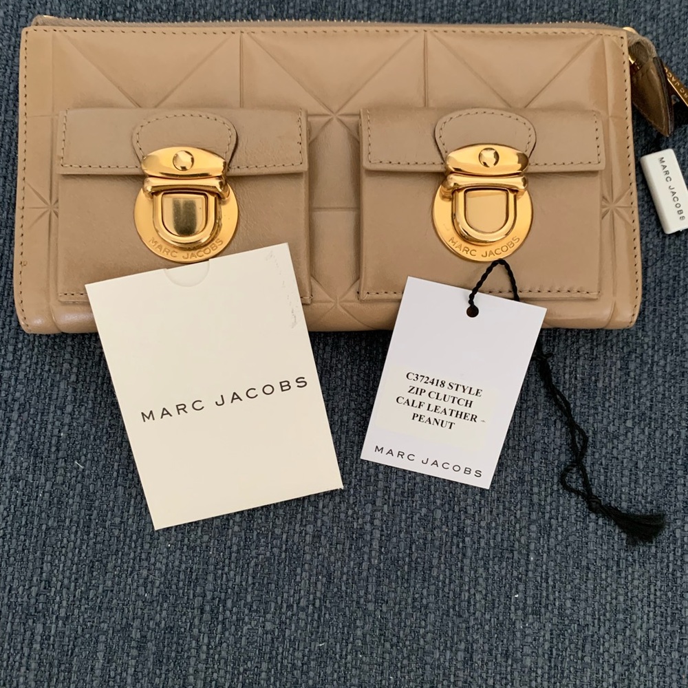 Marc Jacobs Leather Continental Wallet